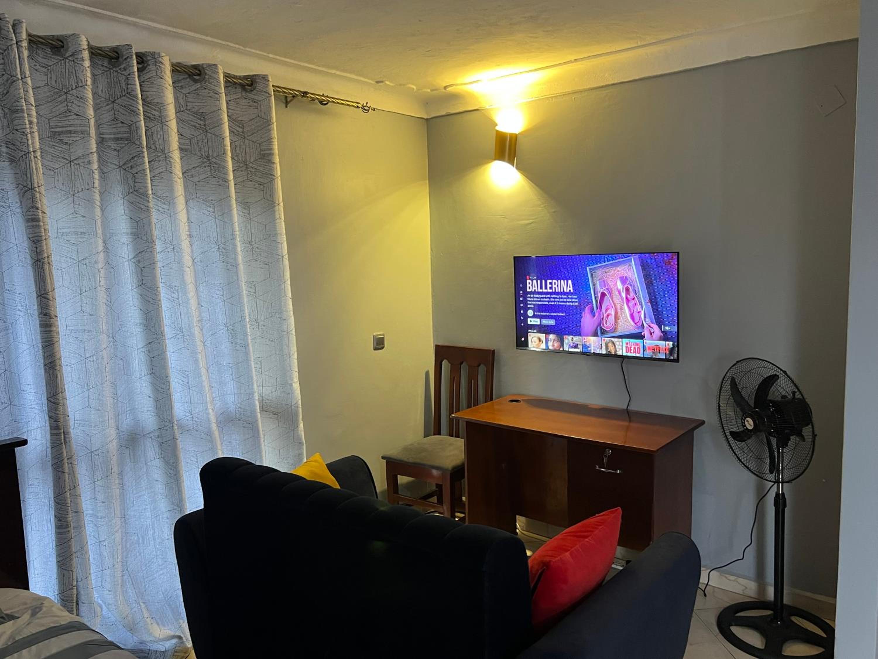 Cozy suites 3 view 5