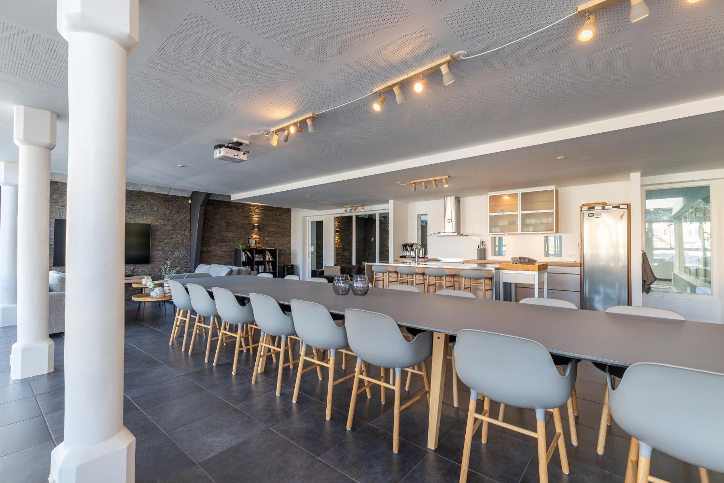 meeting & event spaces