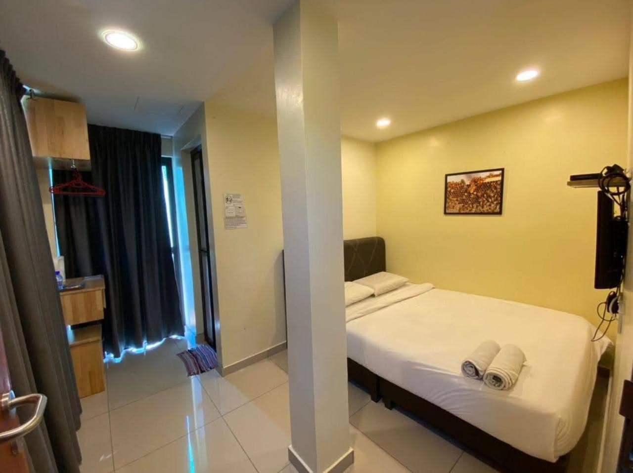 HOTEL ADAM FALIQ photo 3
