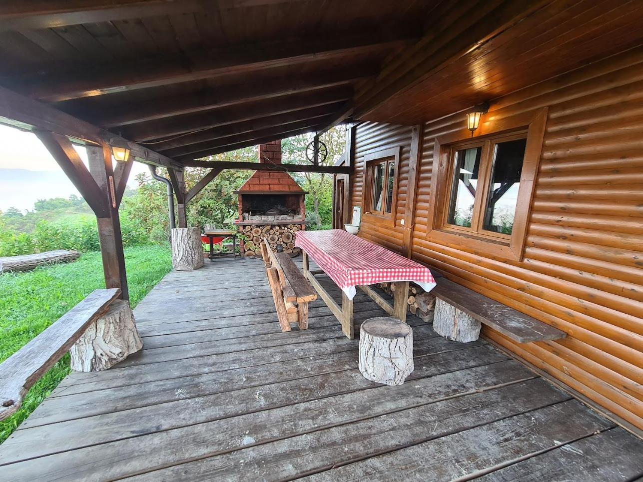 Le'Klet Holiday House view 2