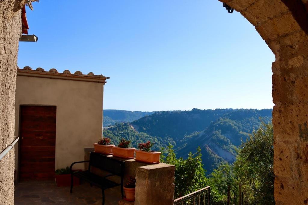 L'Archetto su Civita view 4