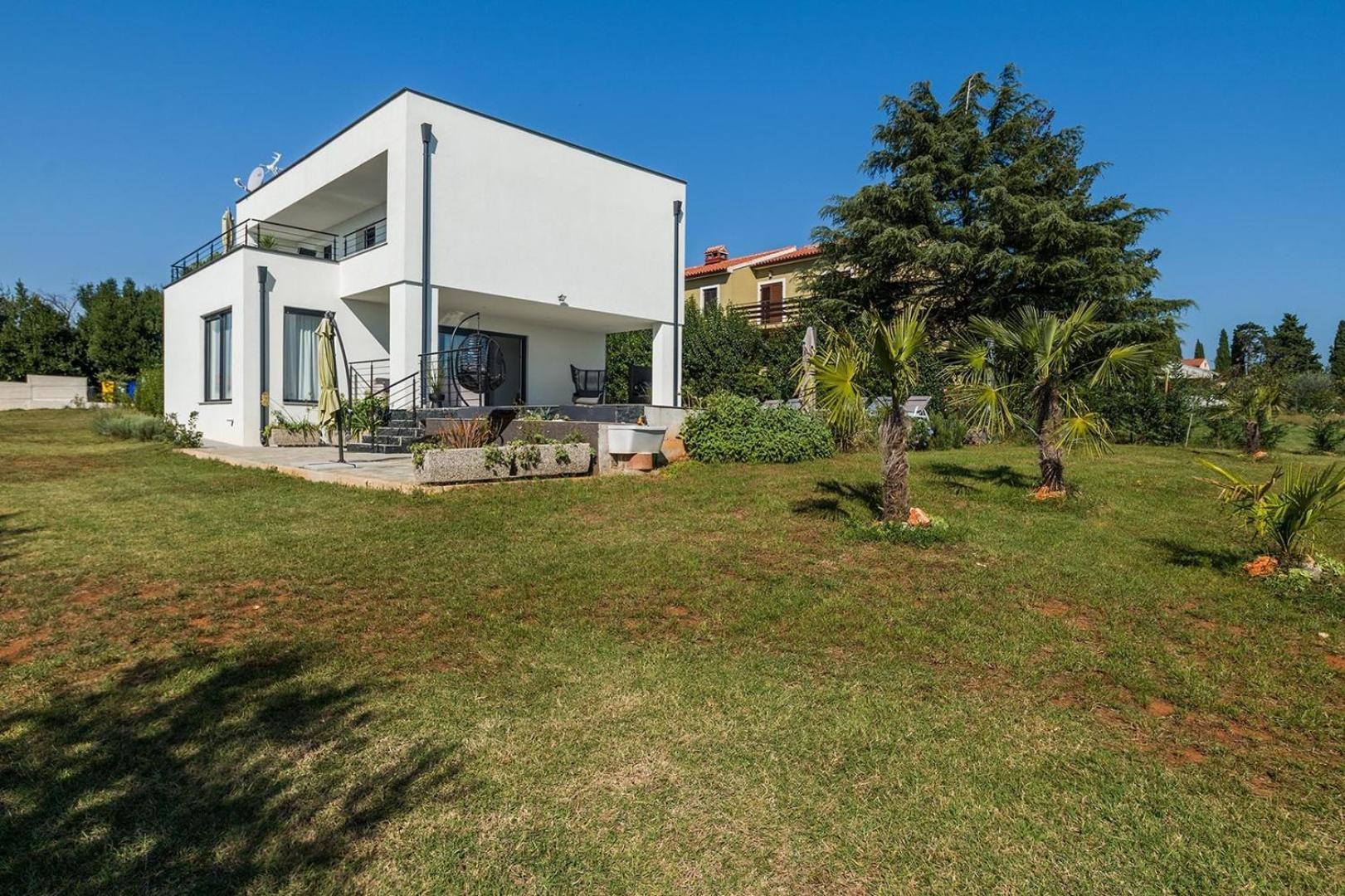 Villa Aurora III view 5