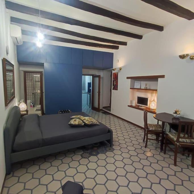 Casa Claudia ~ rione Monti-Colosseo photo 3