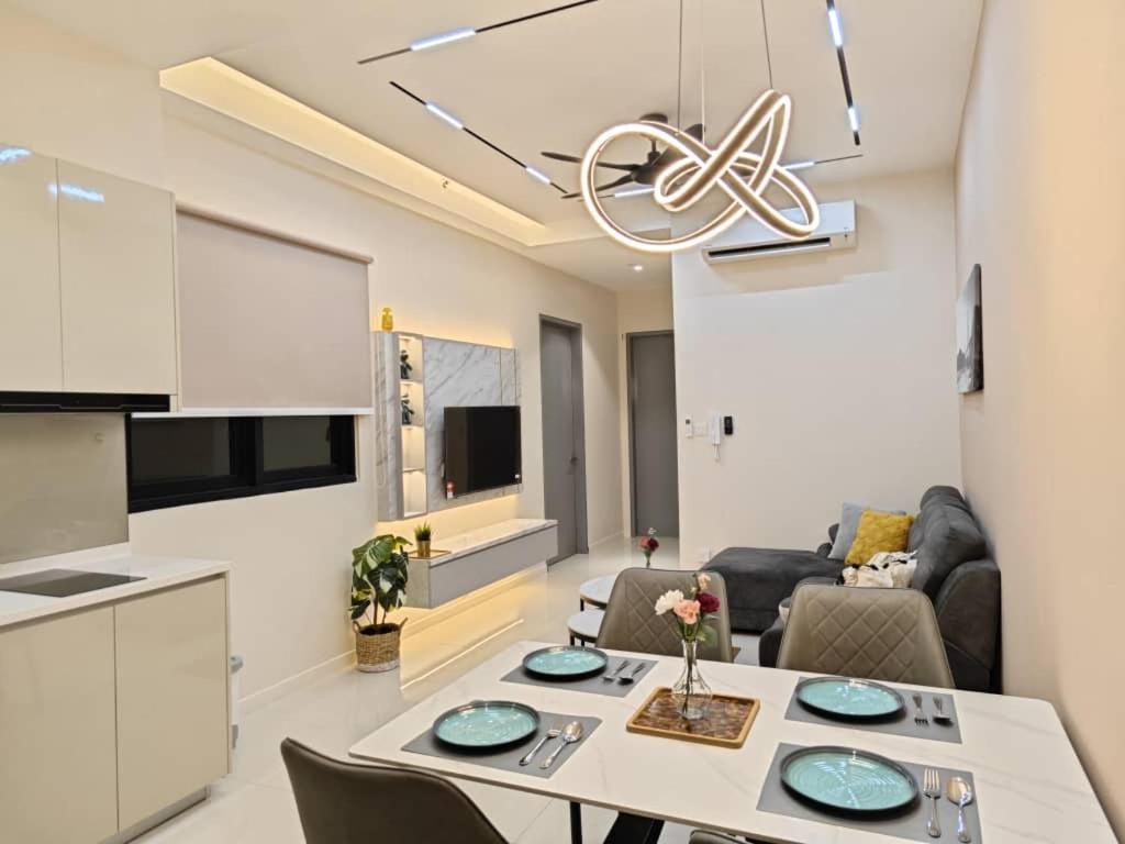 Paradigm Residence by Antlerzone