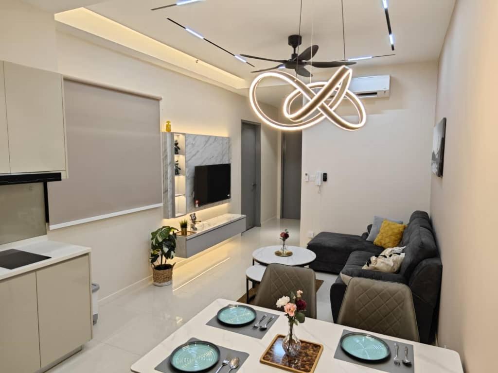 Paradigm Residence by Antlerzone
