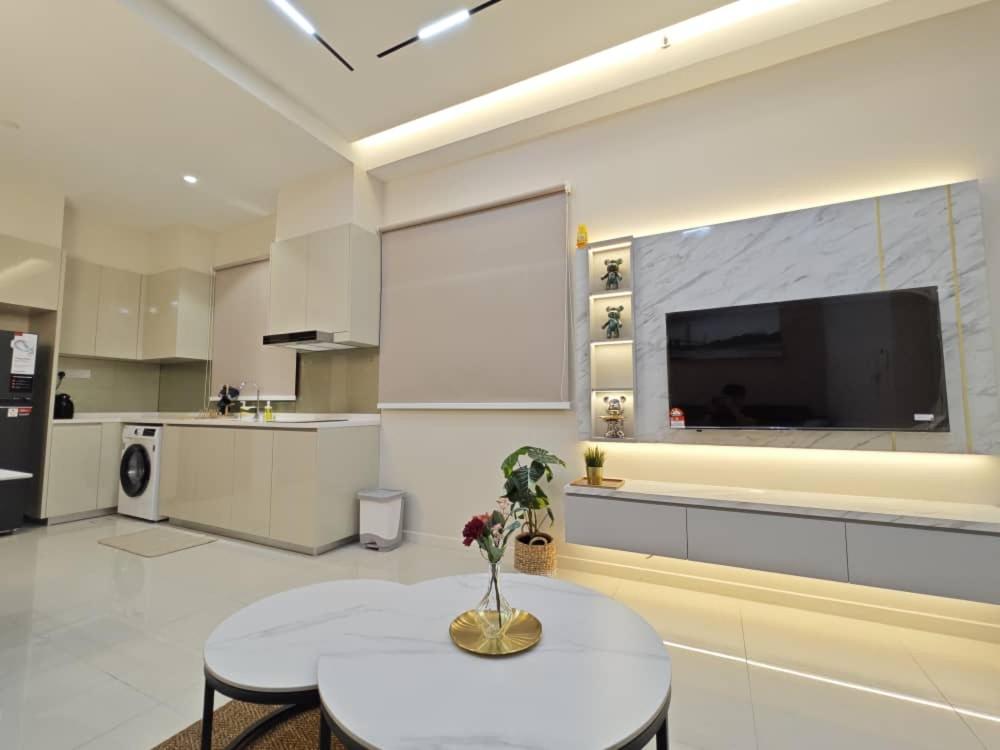 Paradigm Residence by Antlerzone