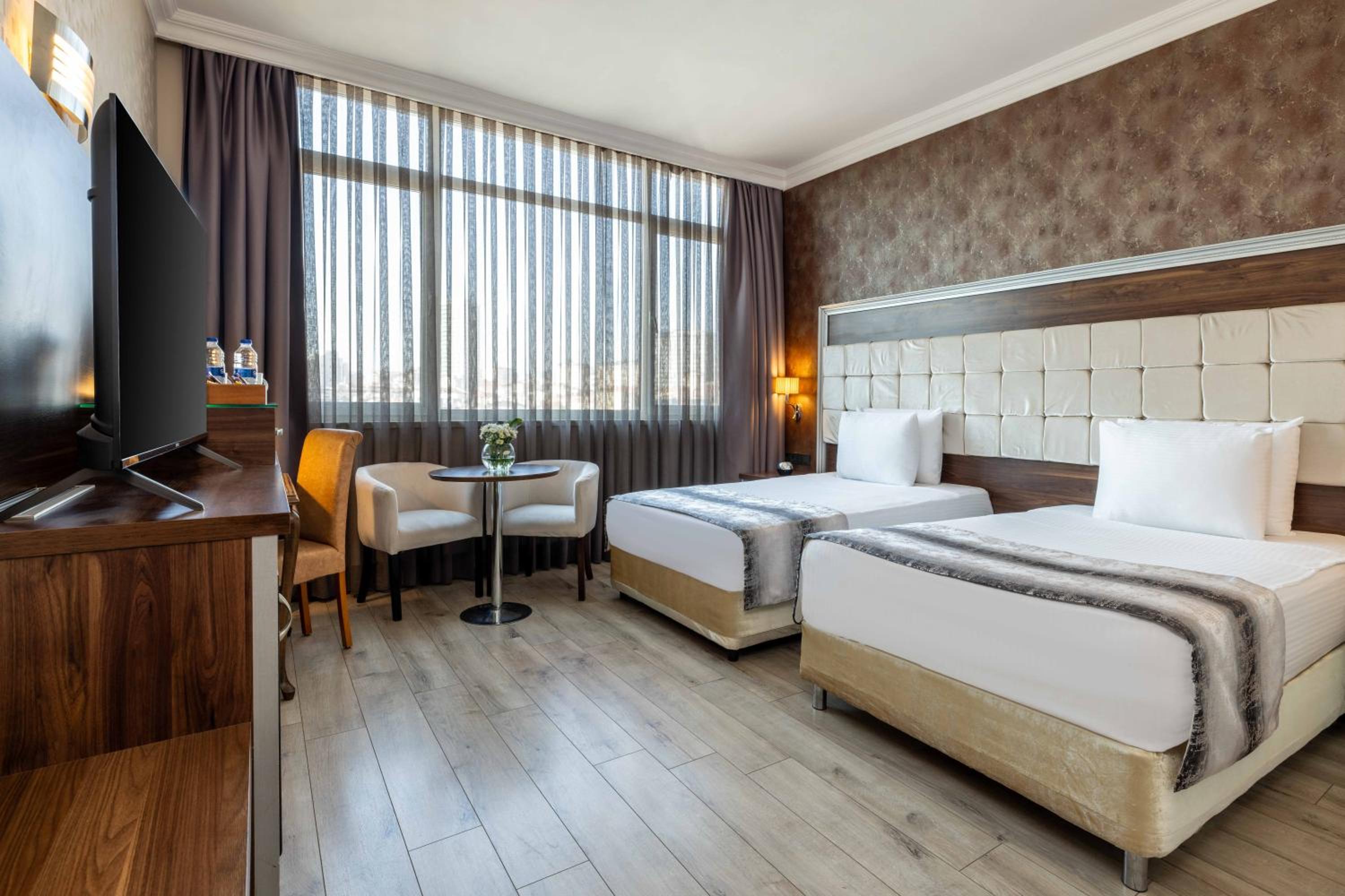 Elite Hotel Dragos - Image 36