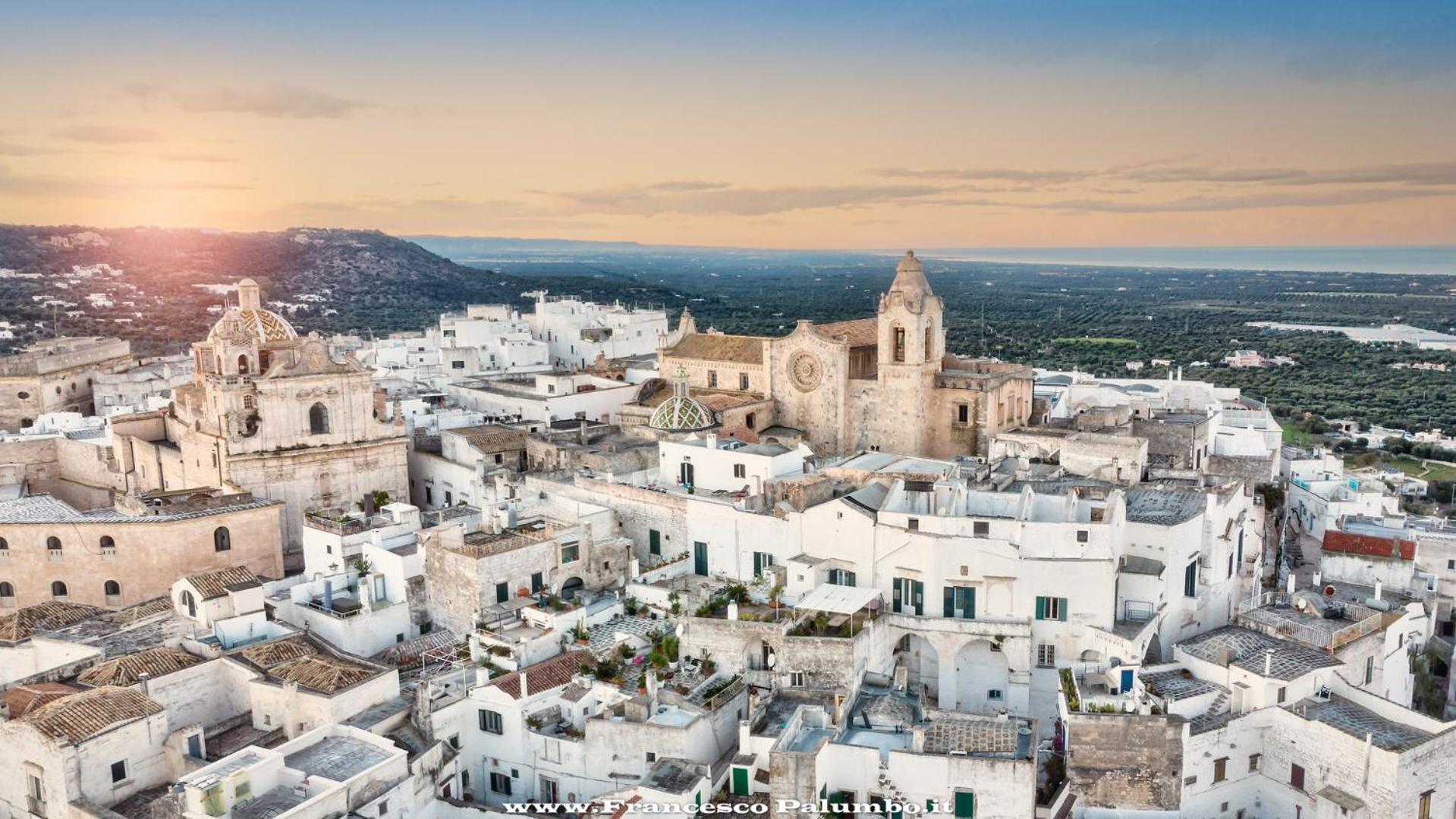 Casa Savi Ostuni Stadthaus mit Meerblick Terrasse view 4