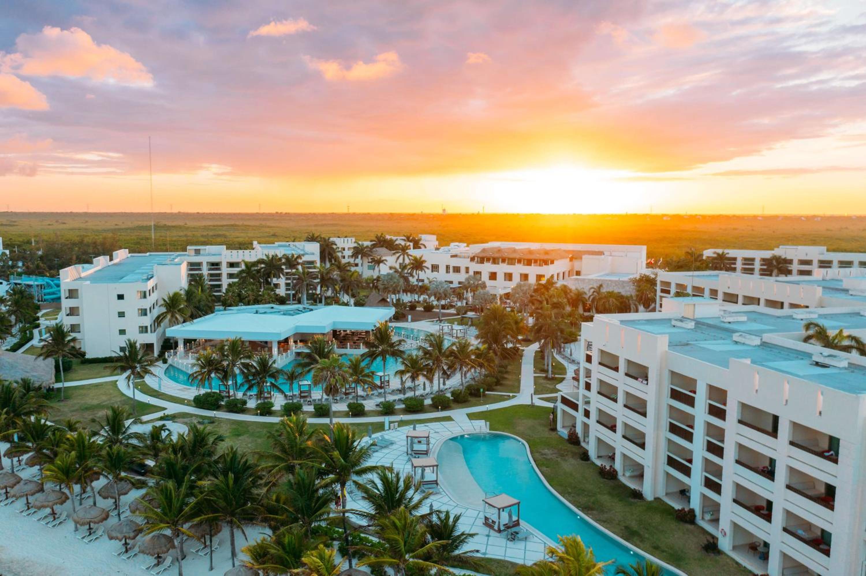 Hyatt Ziva Riviera Cancun All-Inclusive - Property Image 1