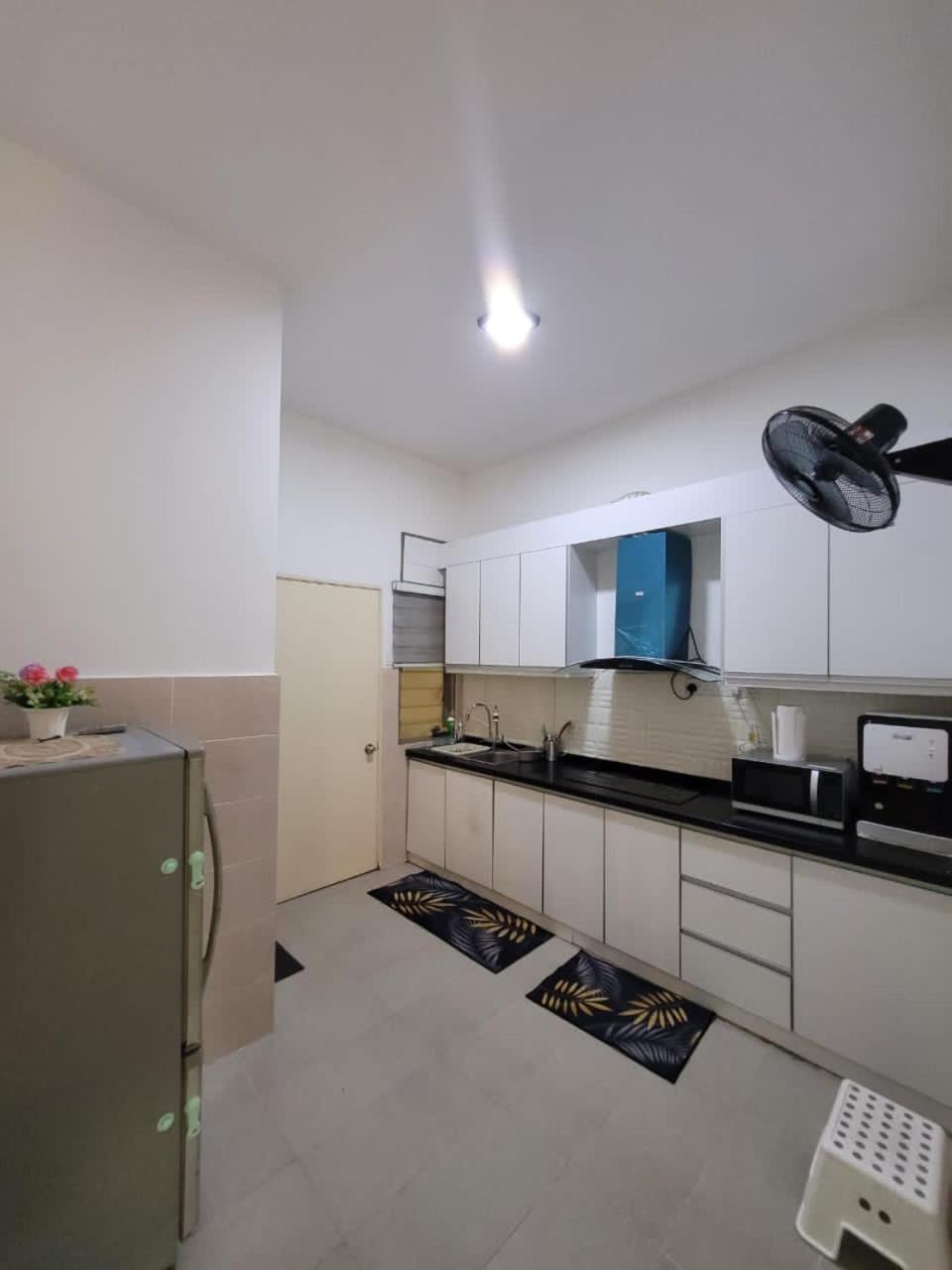 Andra Homestay KLIA,13 mins to KLIA ,Self Check-in,Free WiFi & Parking,Family Friendly photo 6