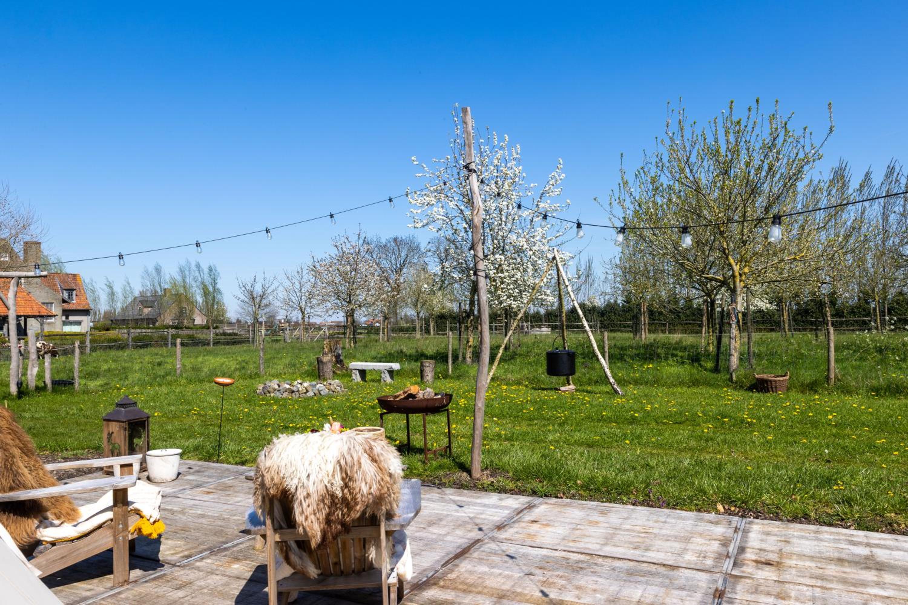 Cabin Margot with hot tub in private garden