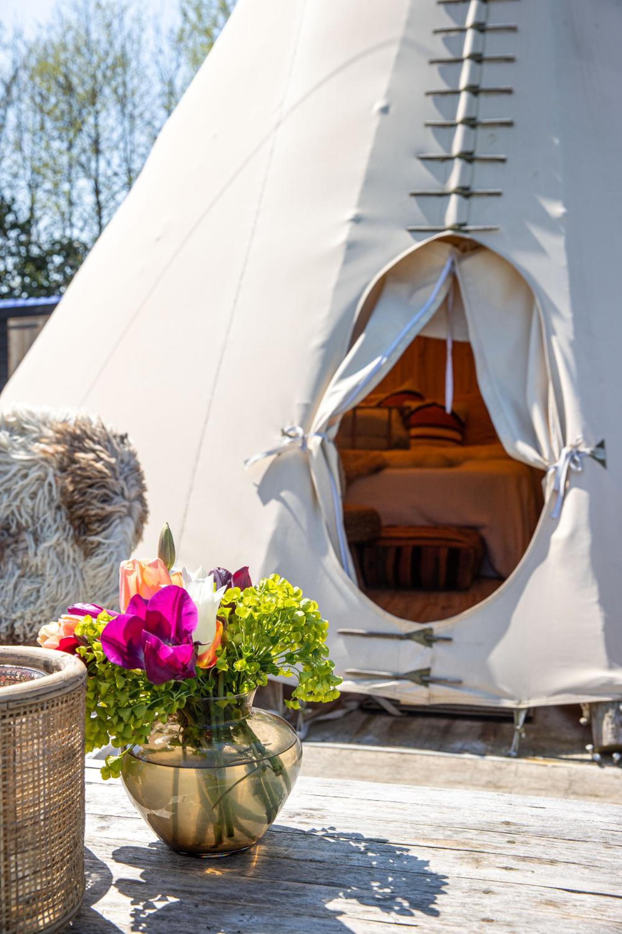 Cabin Margot with hot tub in private garden