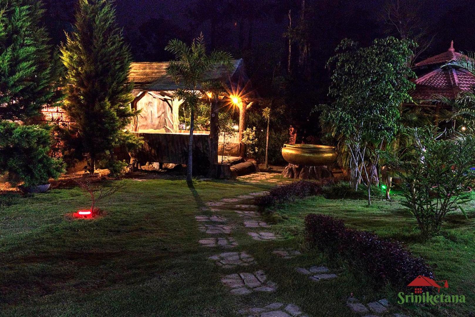 Sriniketana Homestay