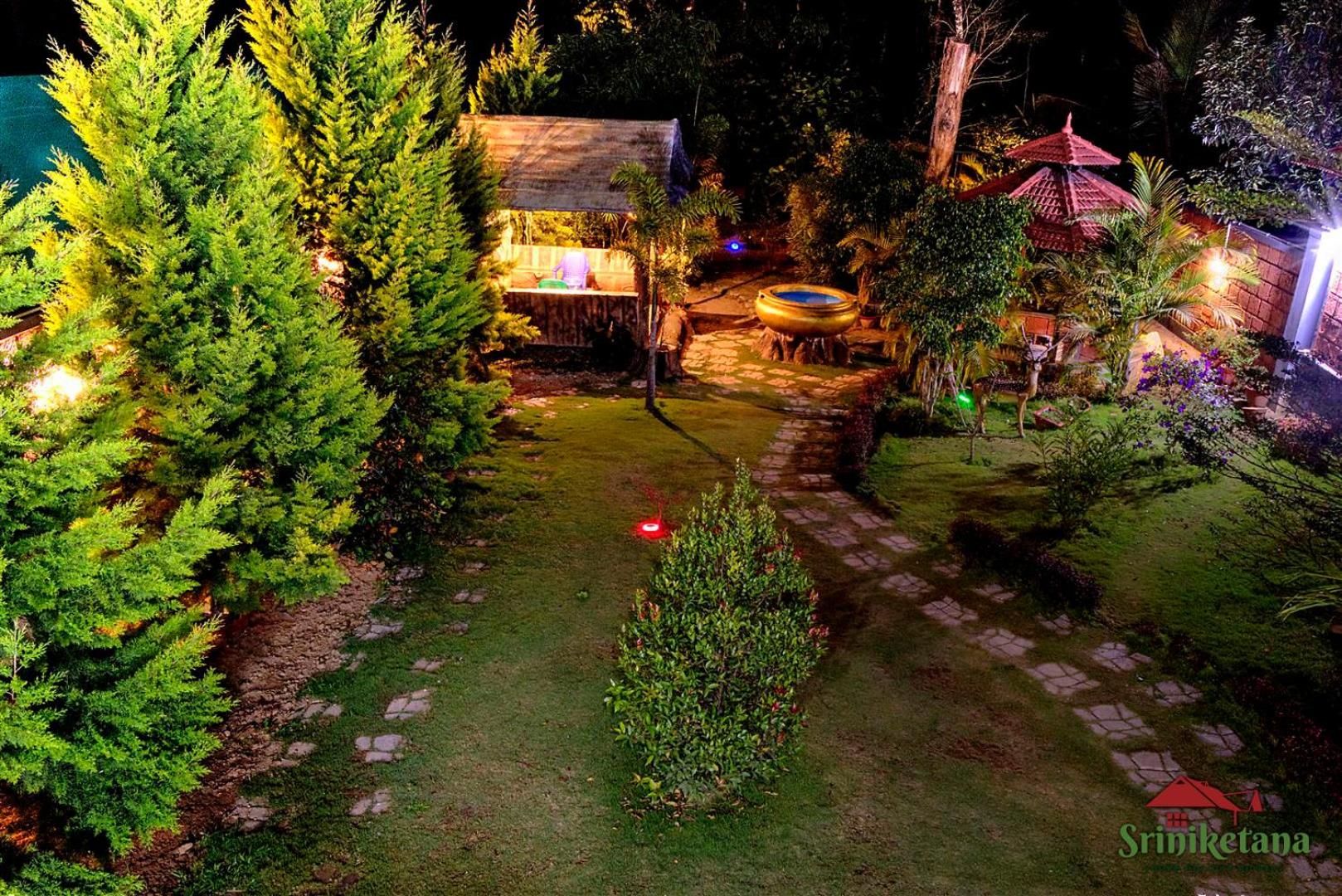 Sriniketana Homestay