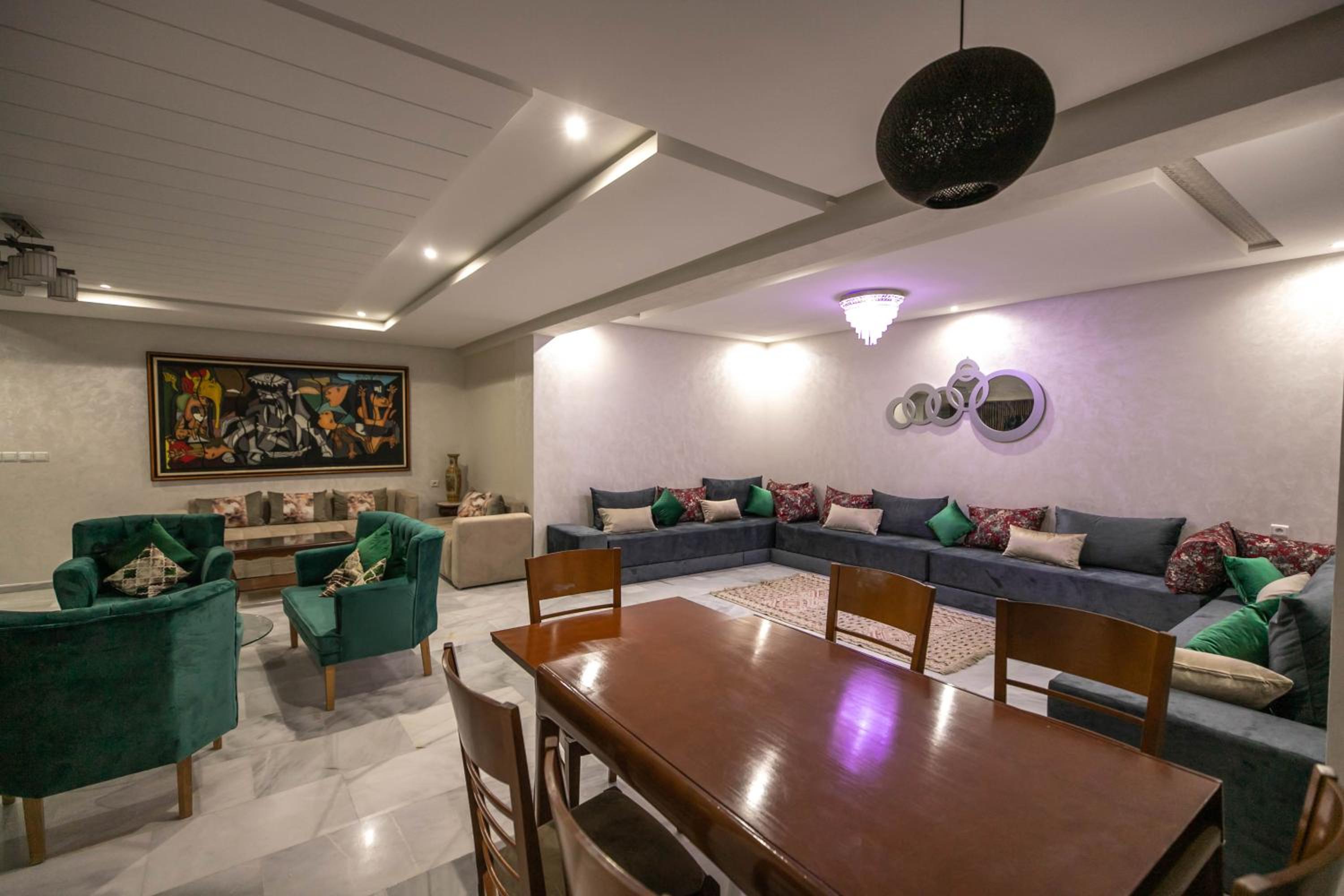 lounge