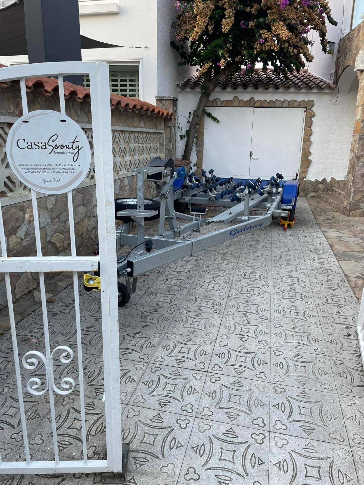 Casa Serenity au canal avec piscine et amarre