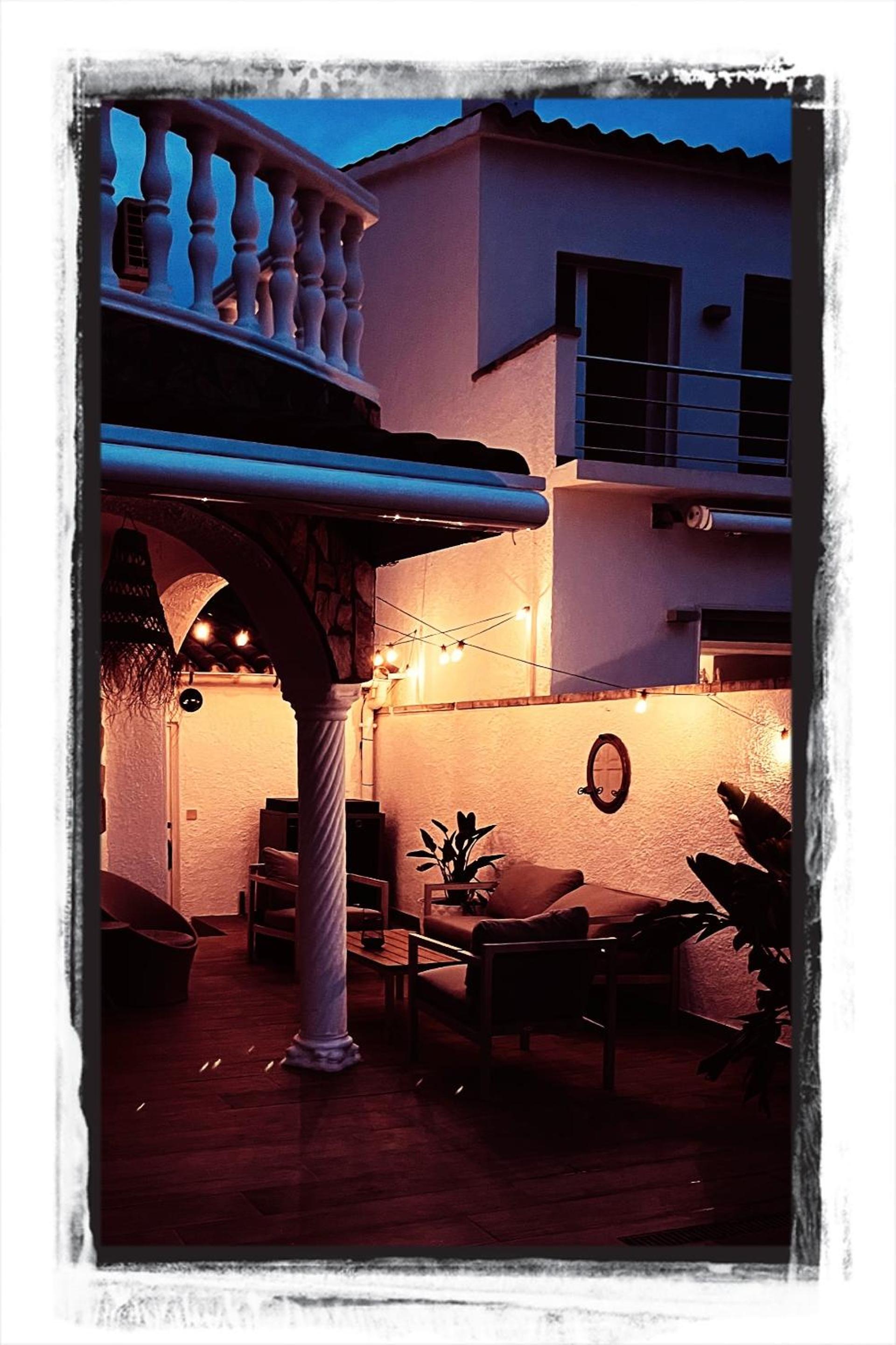 Casa Serenity au canal avec piscine et amarre