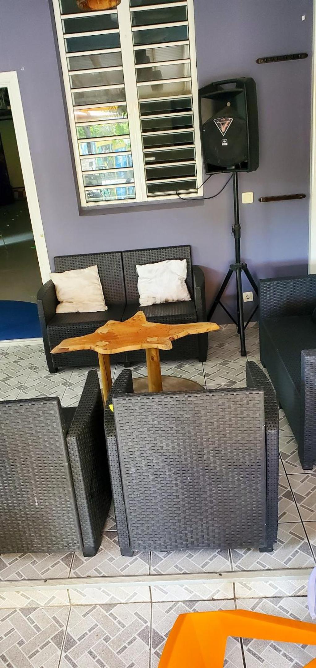 lounge