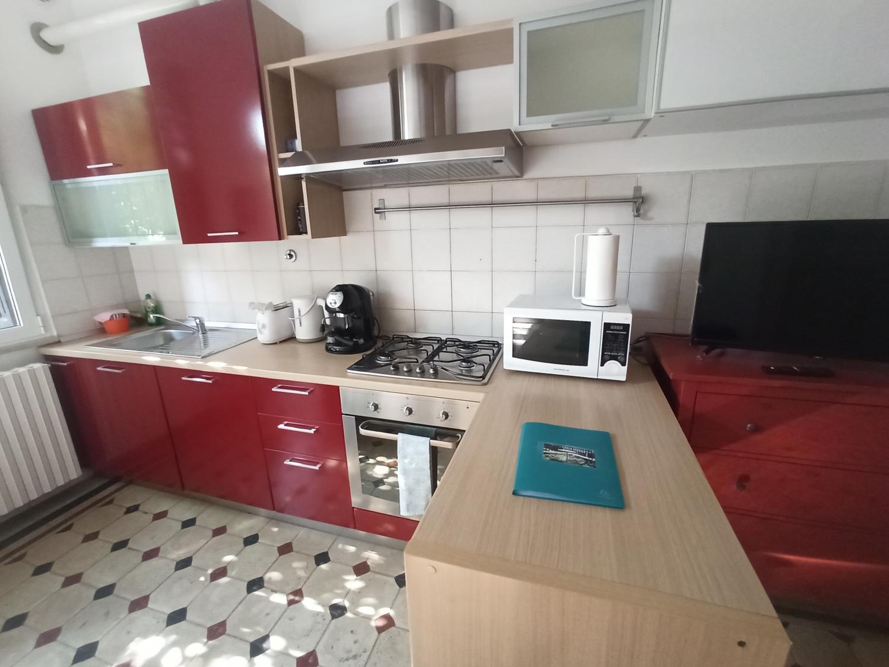 Apartment with lovely garden photo 4