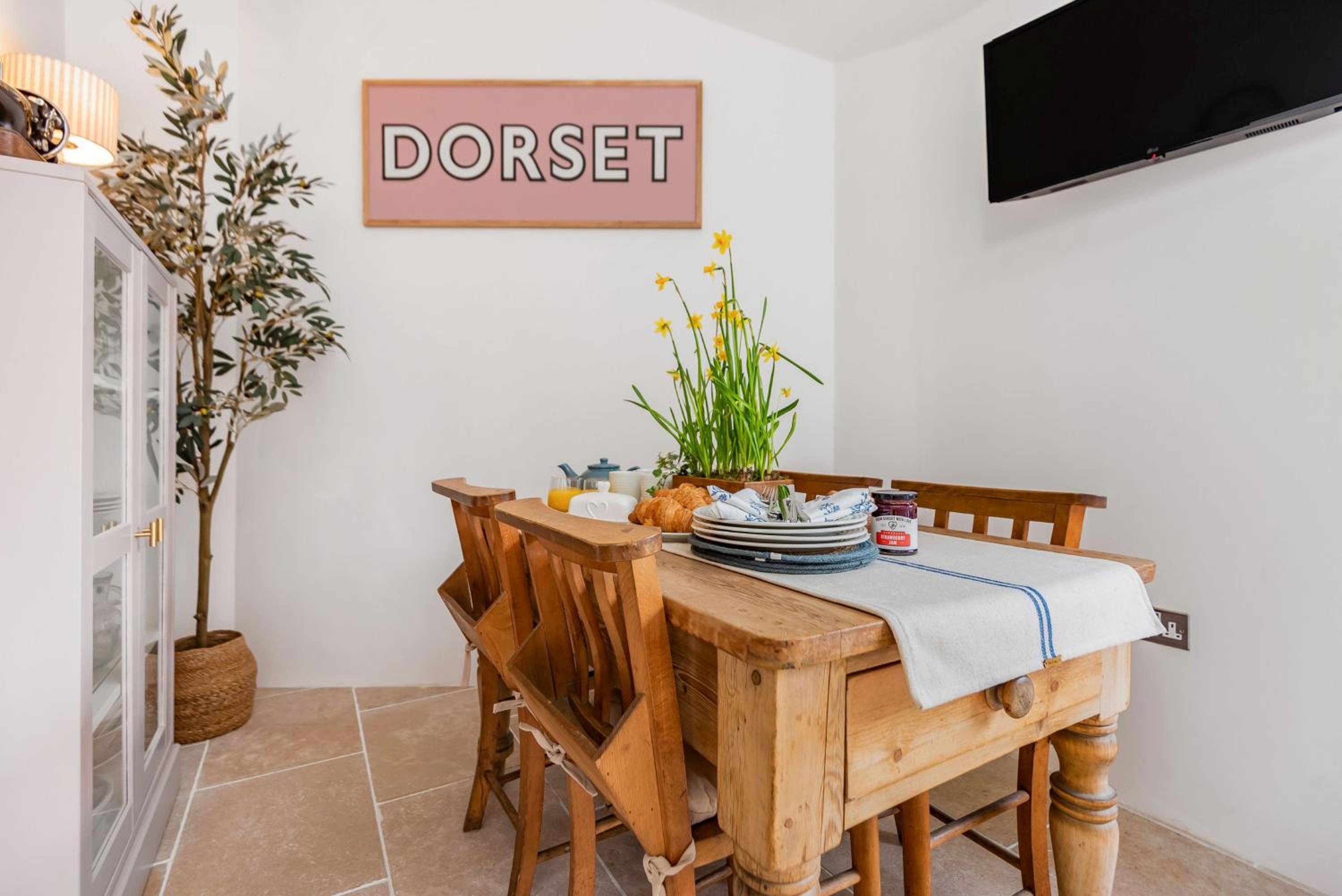 Little Dorset Cottage view 2