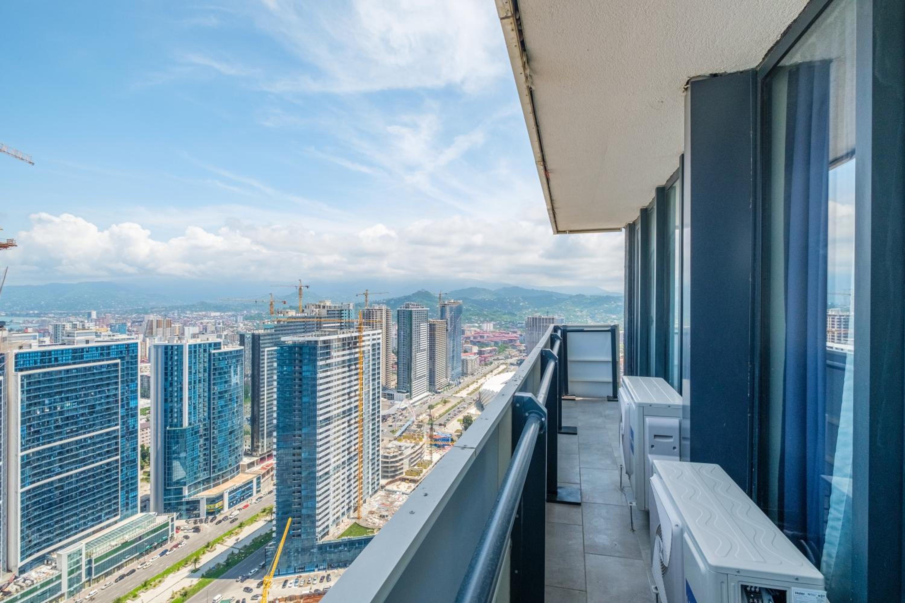 Super Suite View view 5