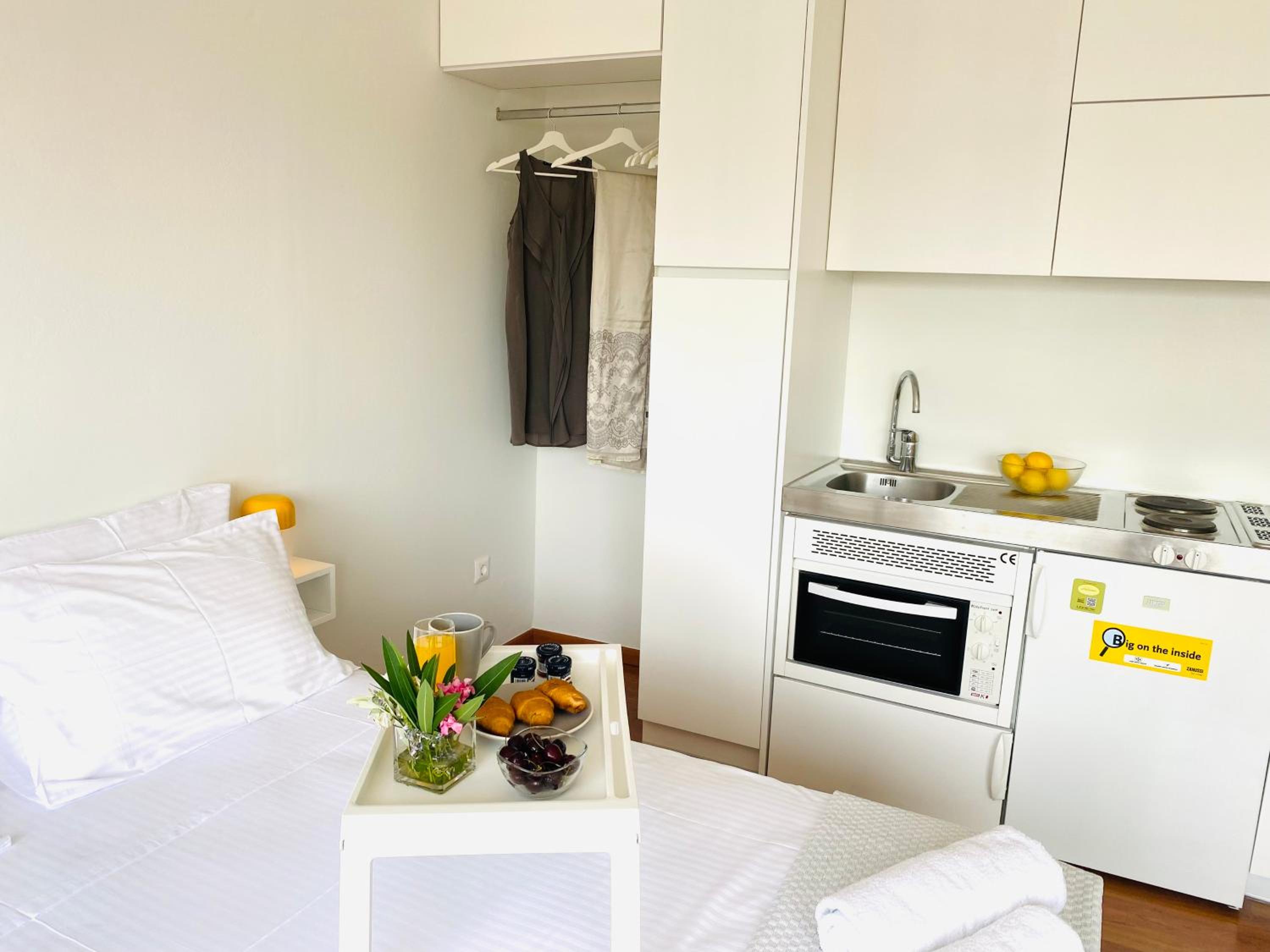 Athens Market Apartments, Amazing Acropolis View