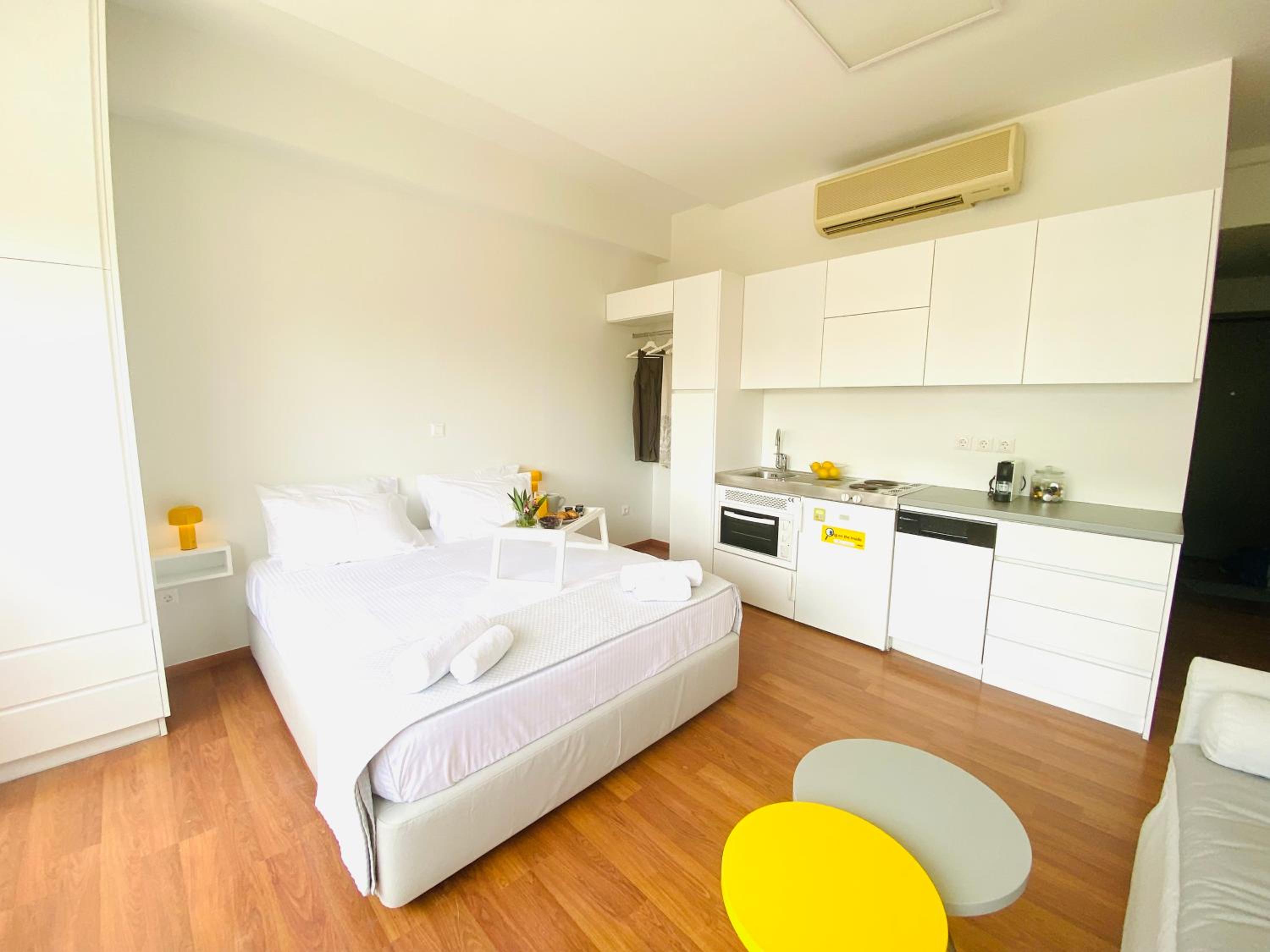 Athens Market Apartments, Amazing Acropolis View