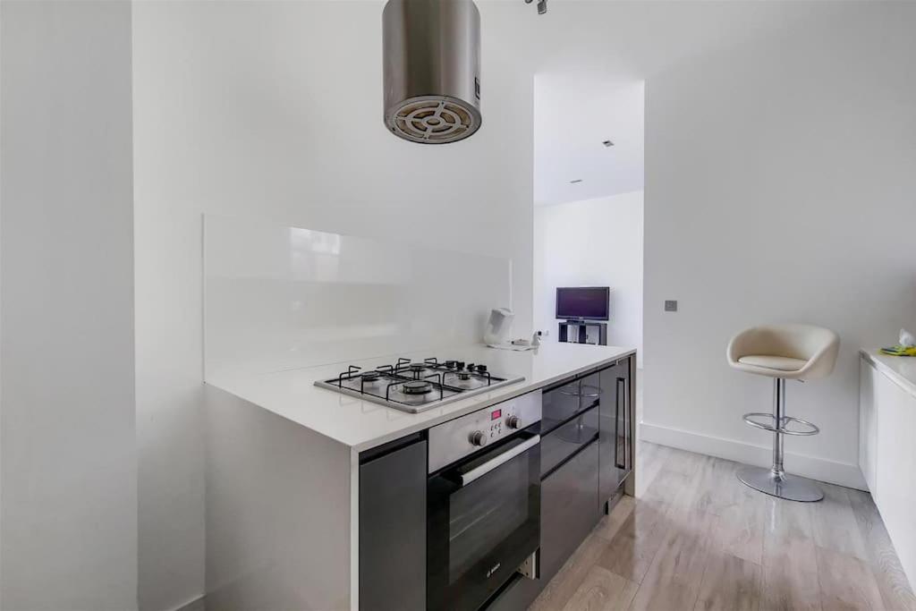 Bridgeman Road Property in King's Cross