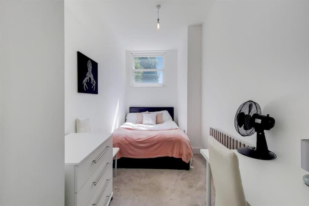 Bridgeman Road Property in King's Cross