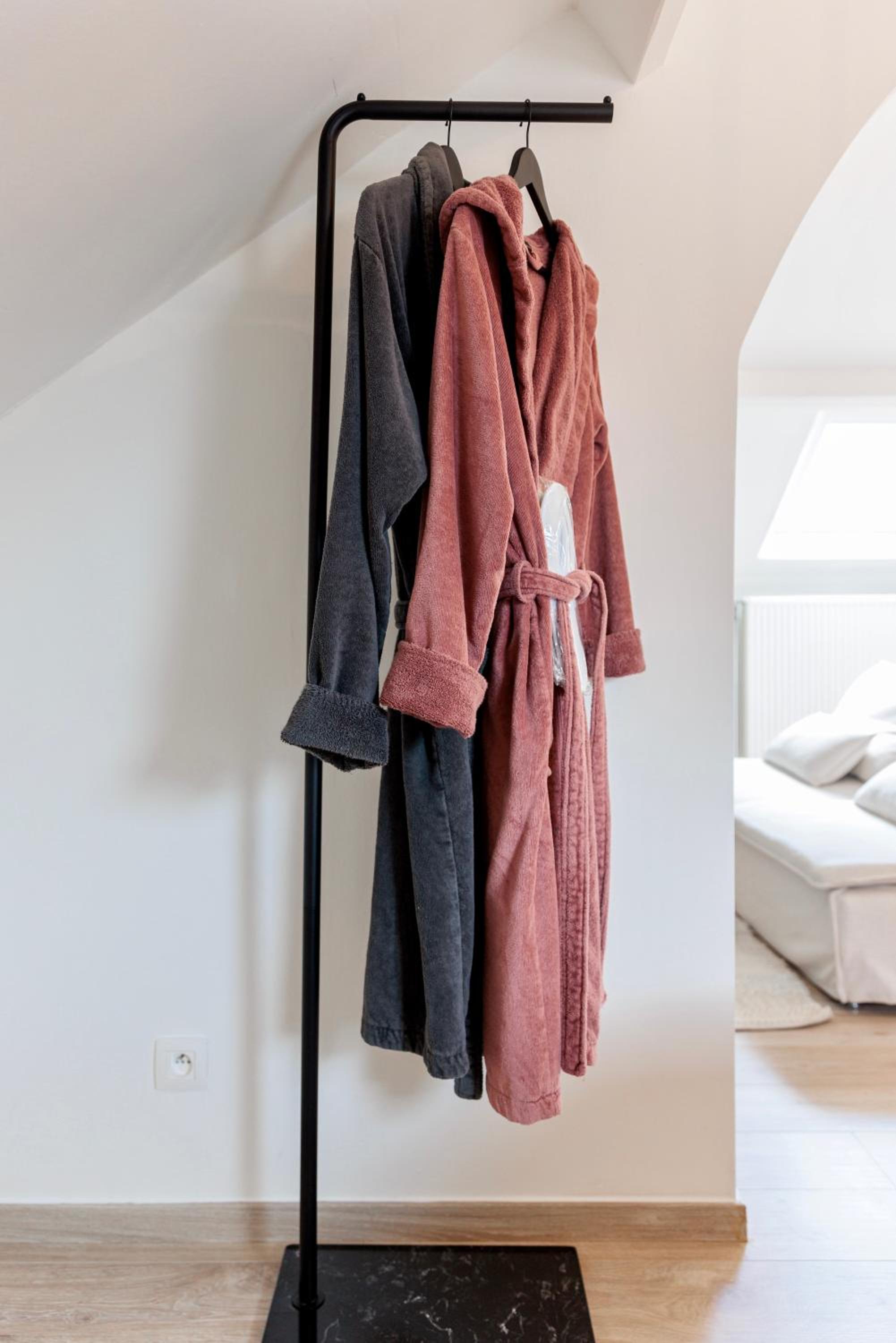 Maison La Belle Cosy 2-bedroom house with jacuzzi & airco