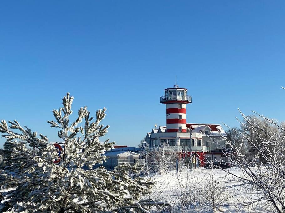 Gelbes Haus Seenland Ferienwohnungen XL