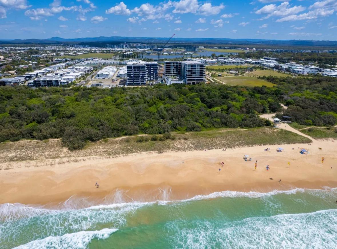 Oceanus Luxe Beachfront Bokarina