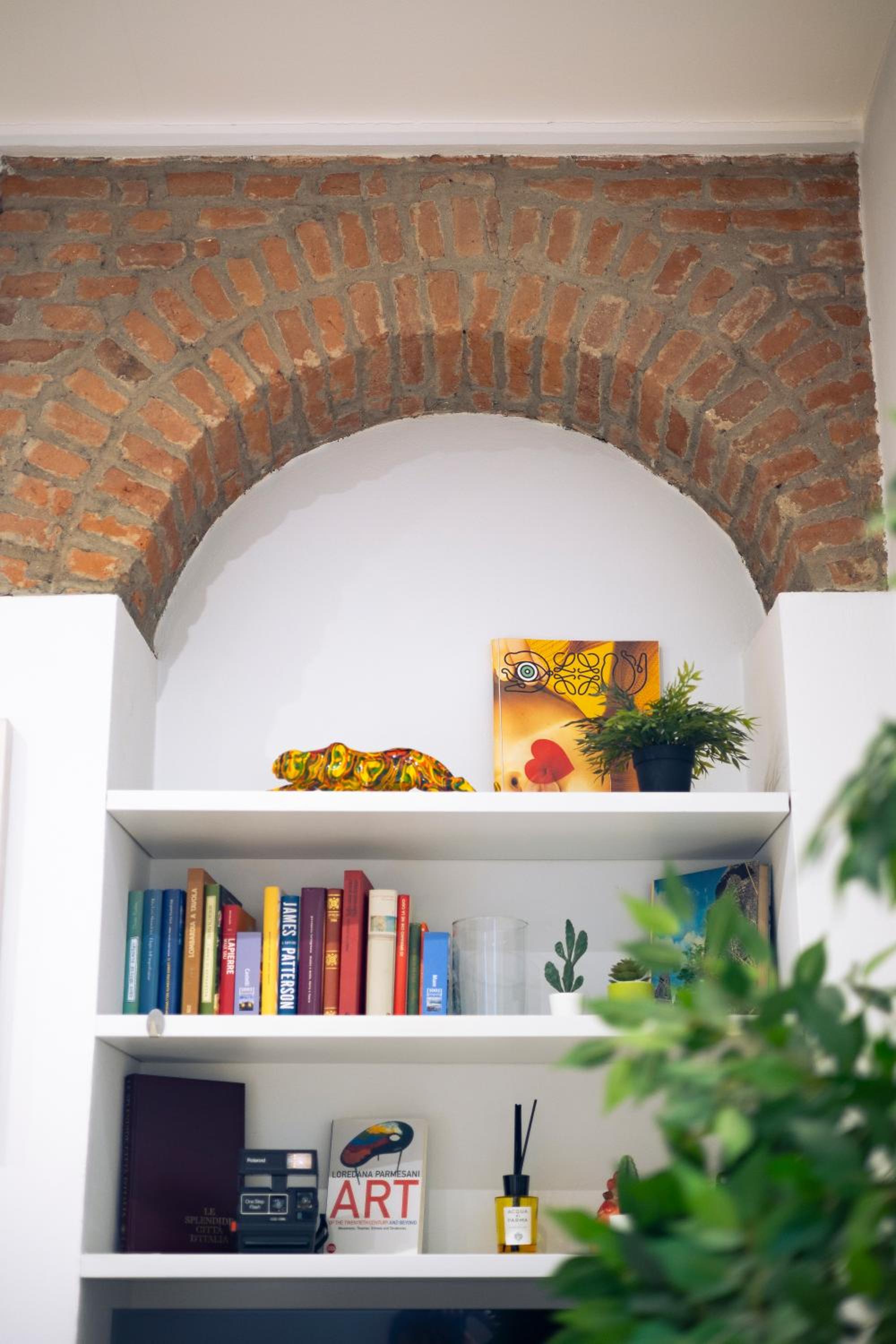 tHE Red Bricks Home - Tricolore San Babila