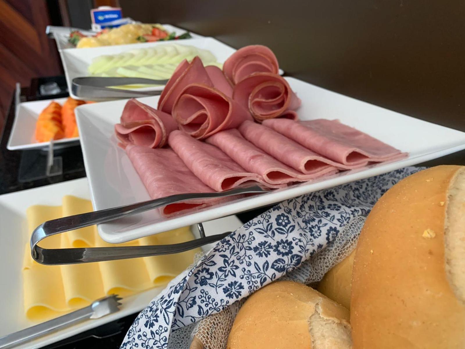 Casa Pouso das Fadas com Arrumadeira e Cozinheira Profissional