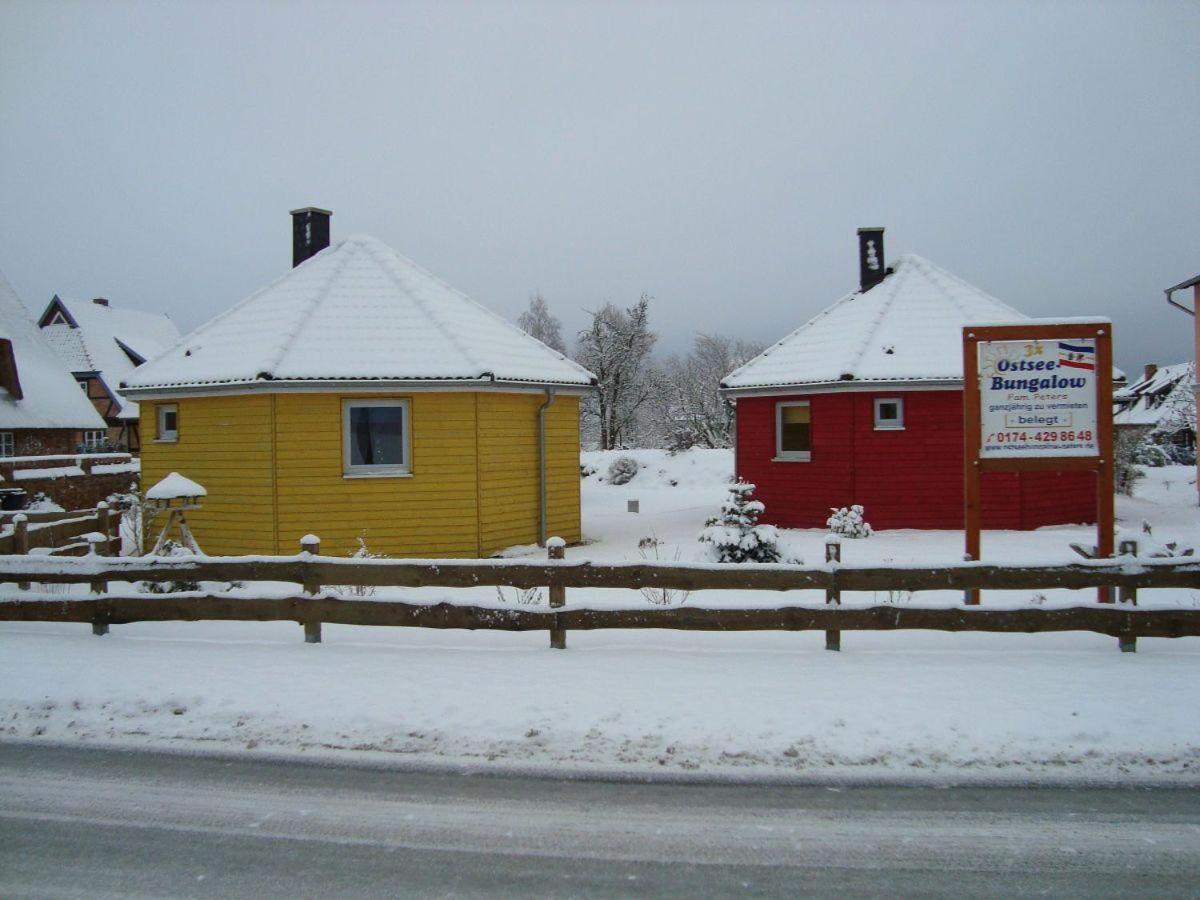 Bungalow-Gelb-Peters