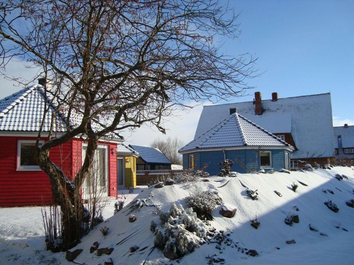 Bungalow-Gelb-Peters