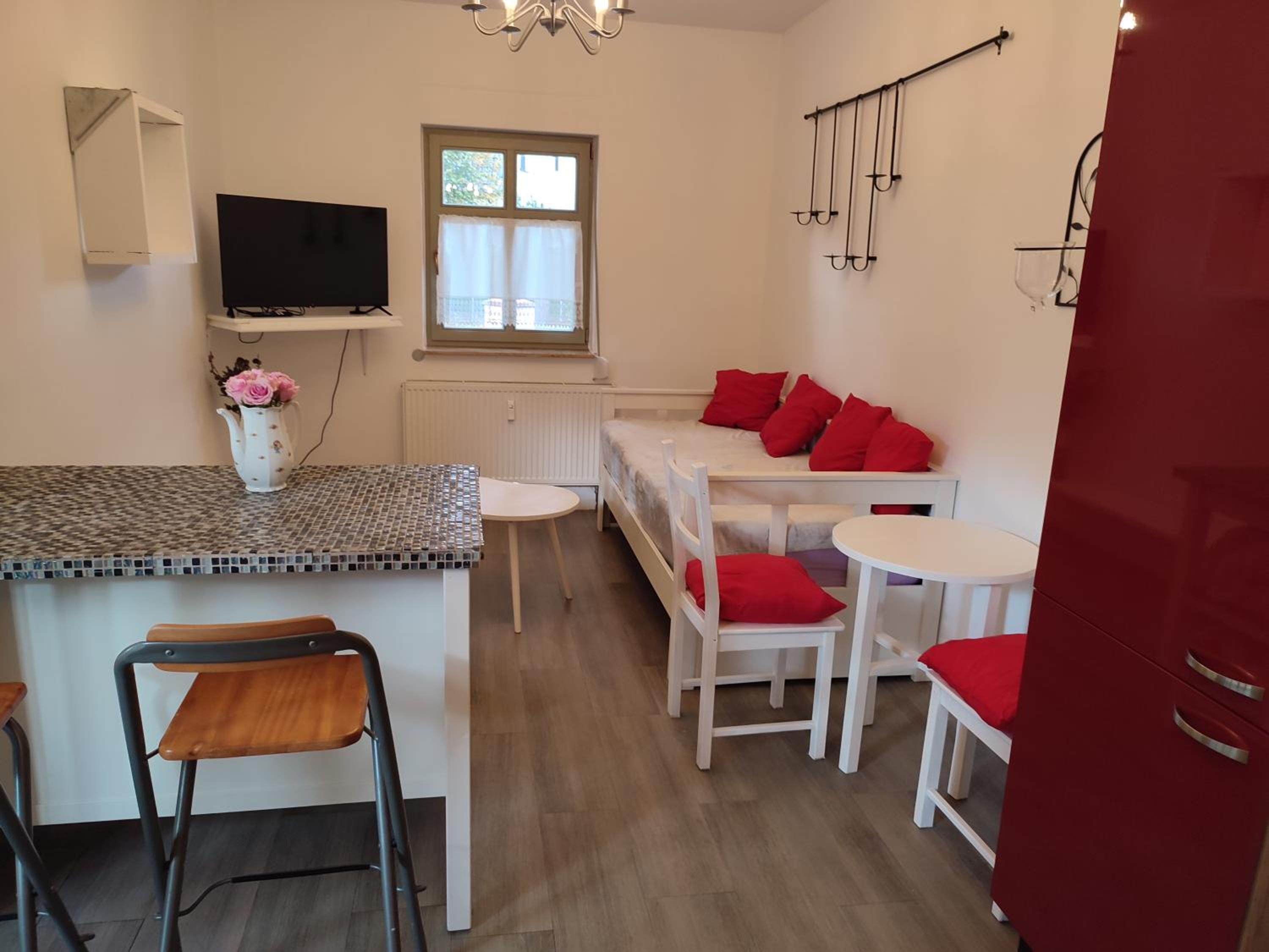Ferienwohnung Birkenwerder bei Berlin mit Terrasse und kleinem Garten