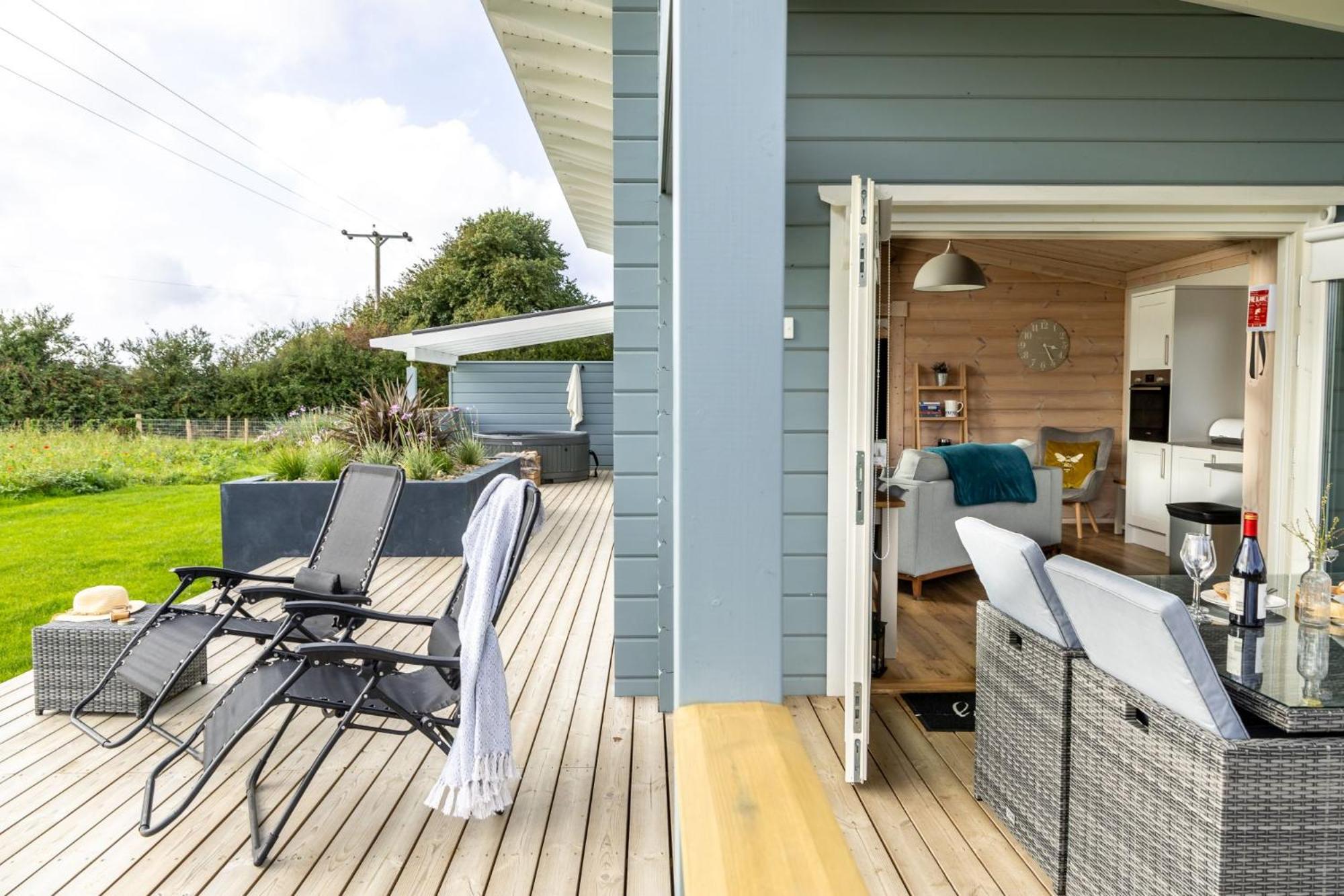 Hayditch, Great Field Lodges view 5