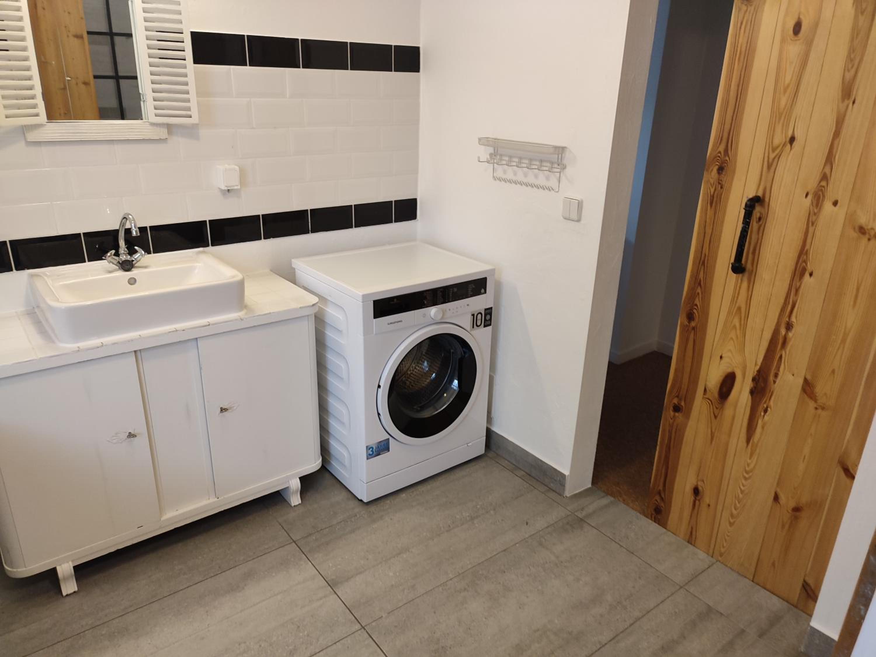 Ferienwohnung Birkenwerder bei Berlin mit Terrasse und kleinem Garten