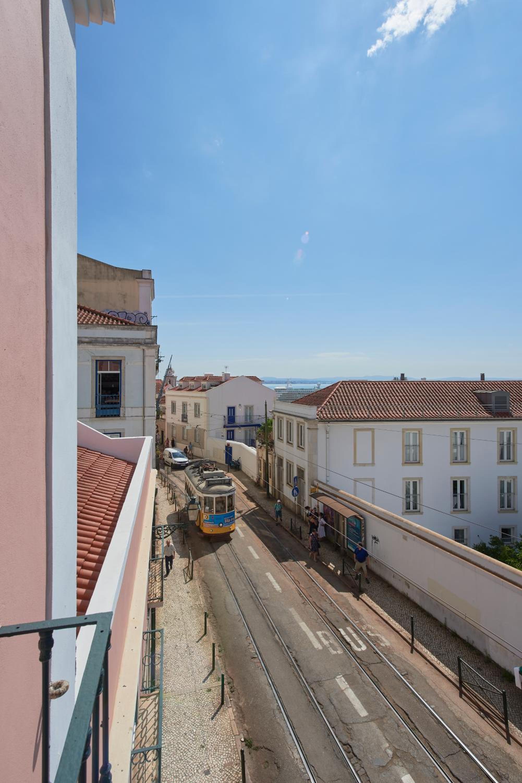 Alfama Village