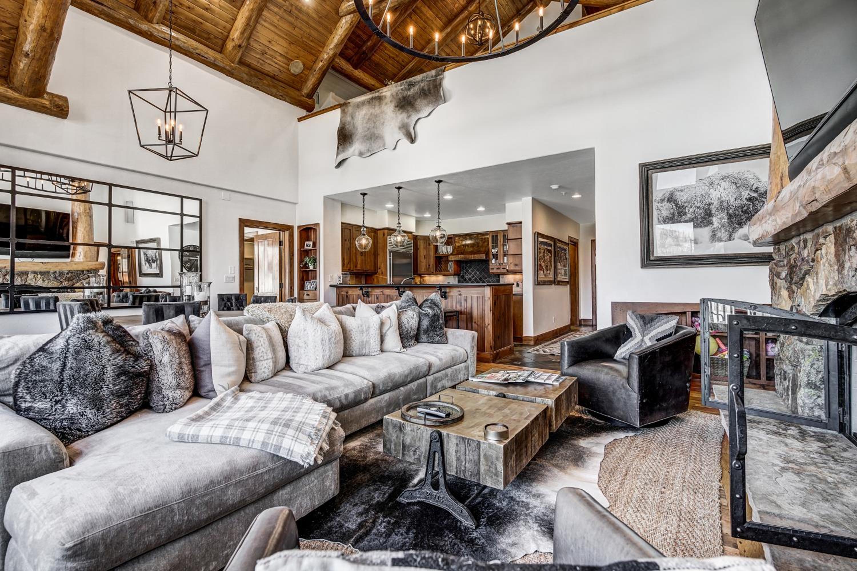 Bachelor Gulch Village by Vail Resorts