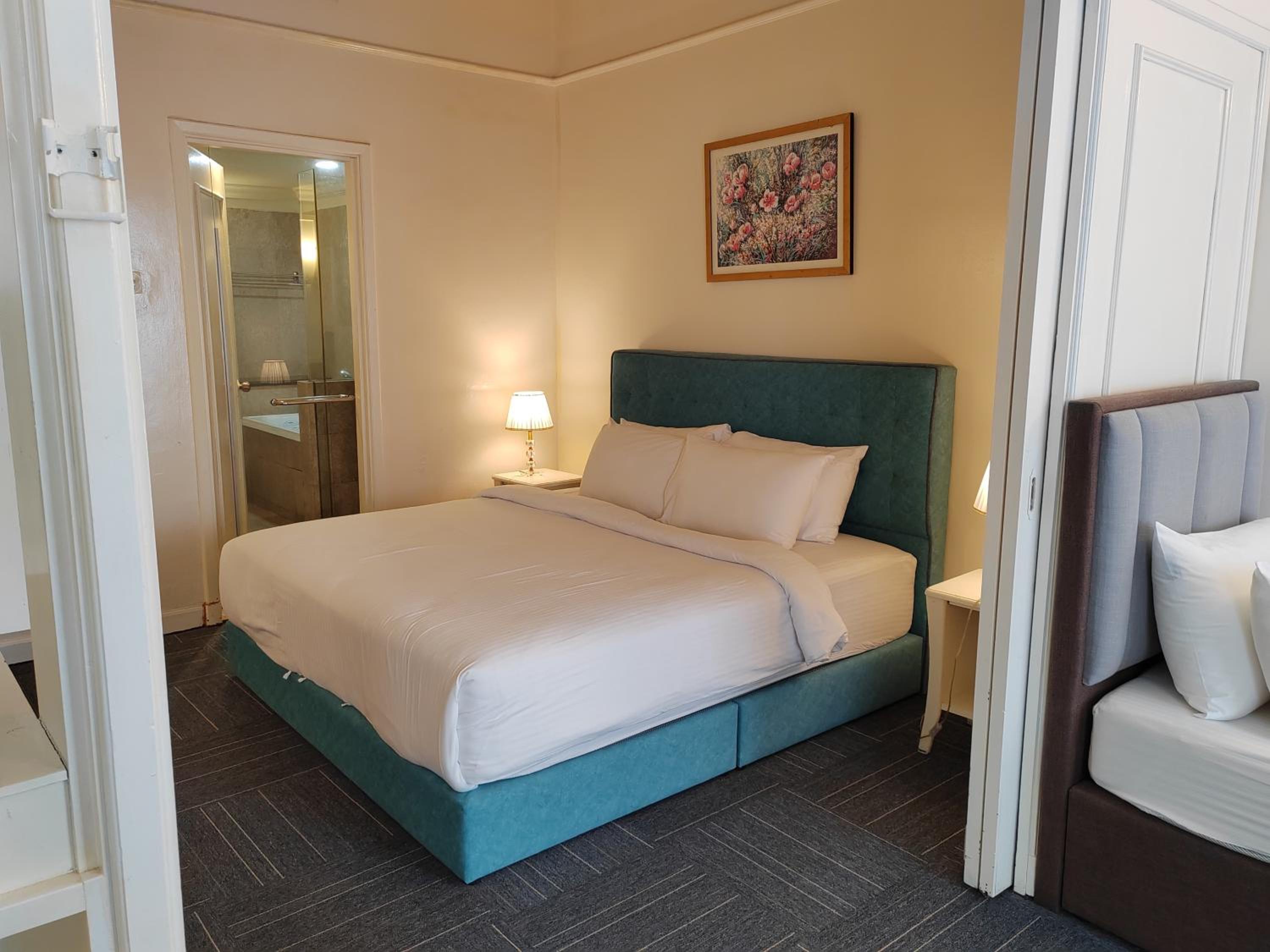 Kl Continew Suite At Times Square