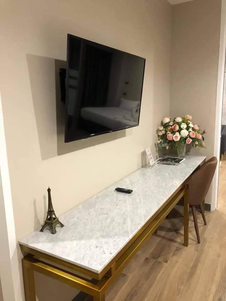 hotel reception