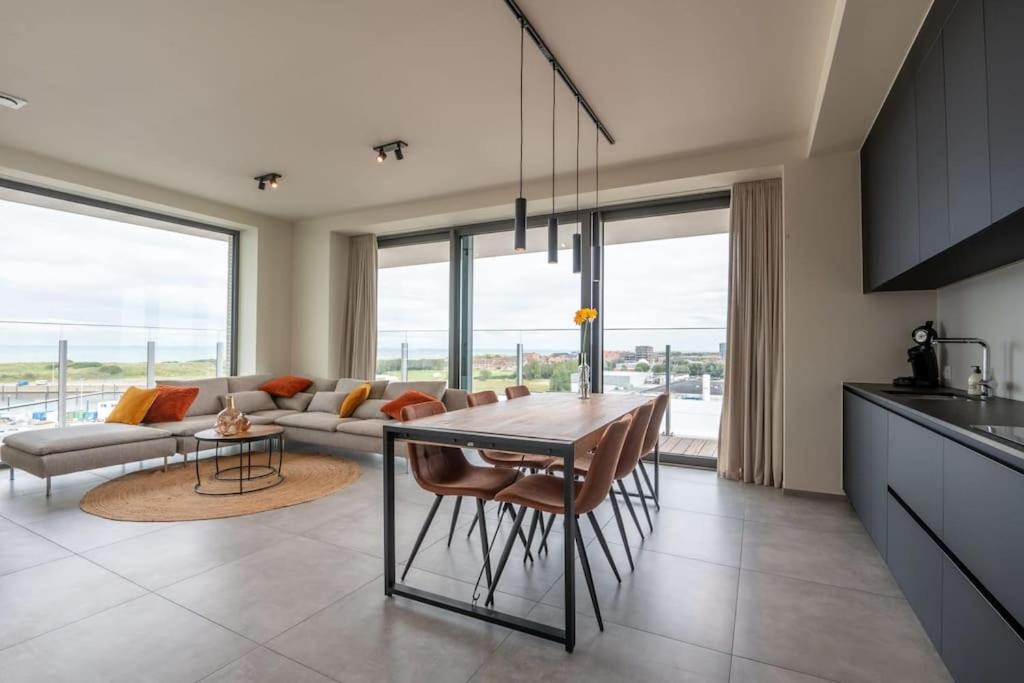 Pure luxe met zwembad en parking