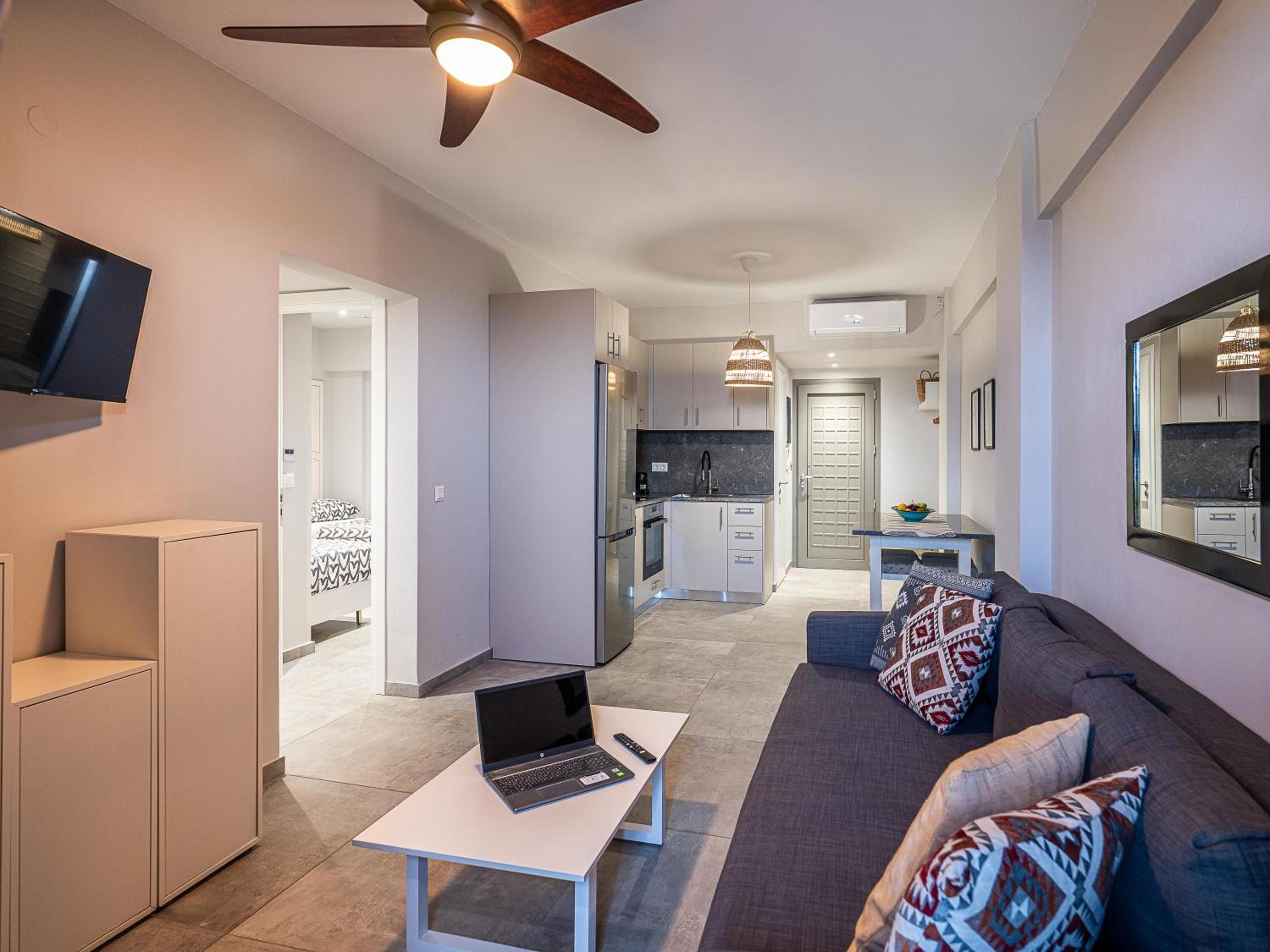 Evalia Apartments