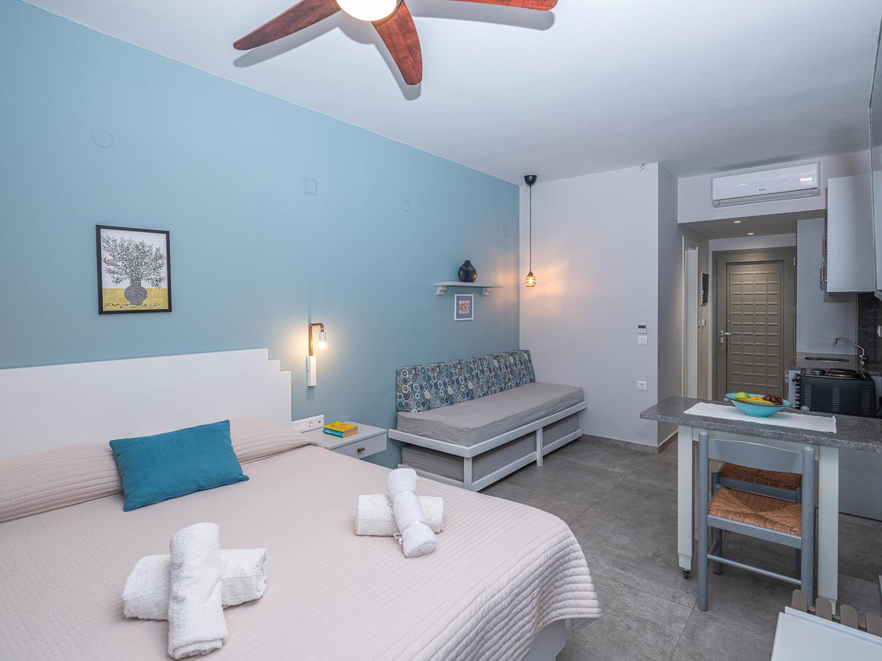 Evalia Apartments