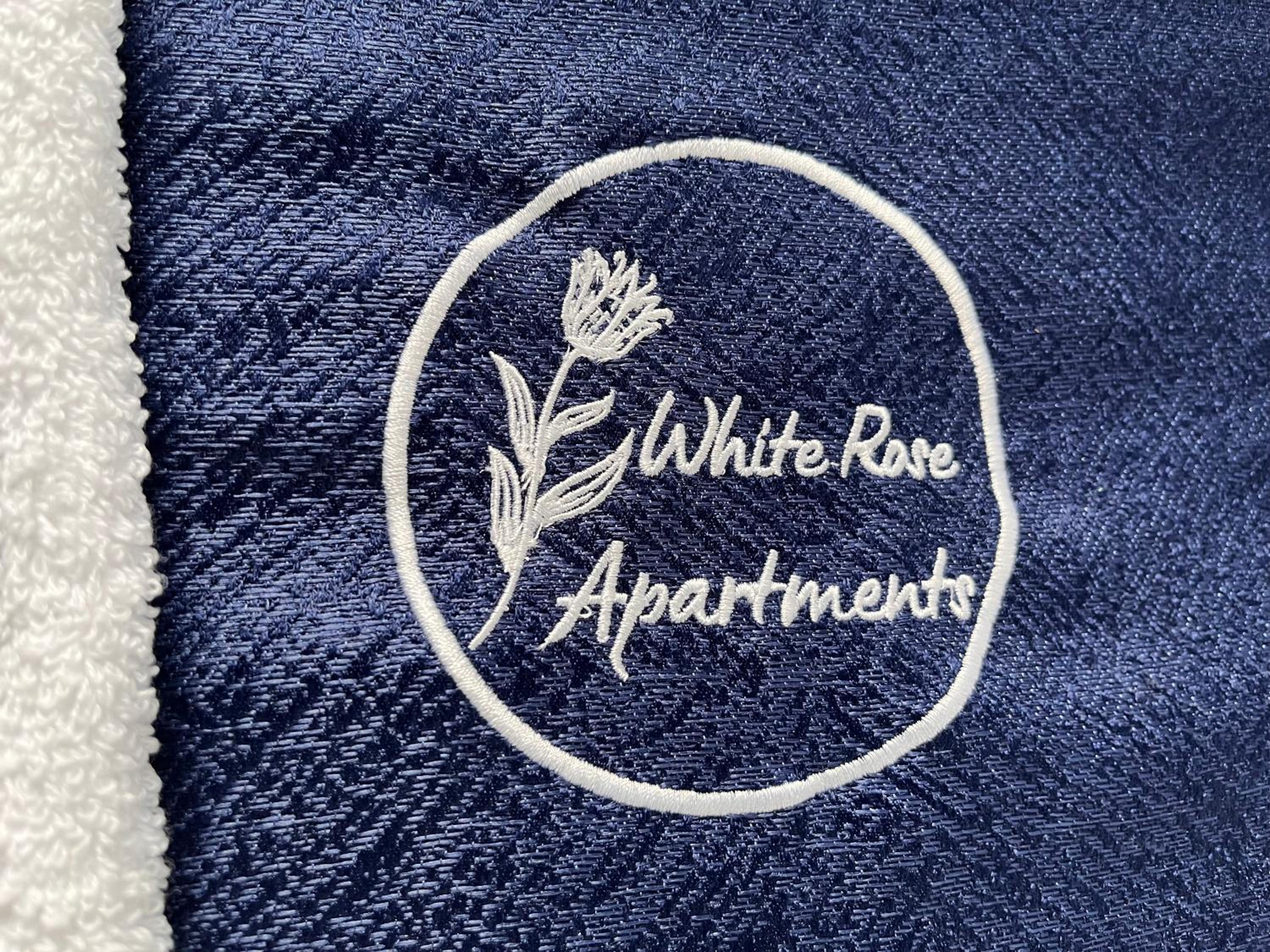 WhiteRose Apartments
