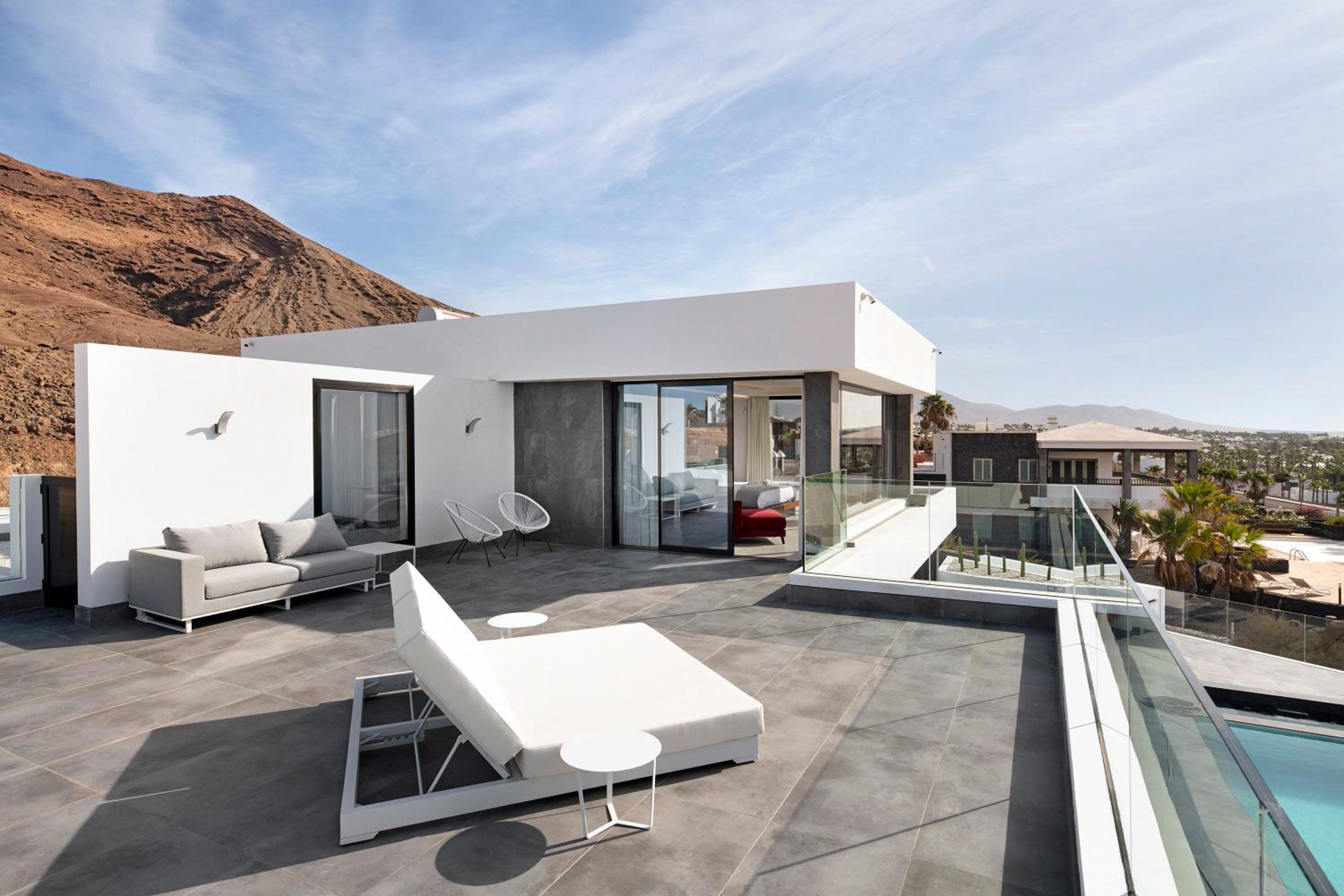 Villa Infinity