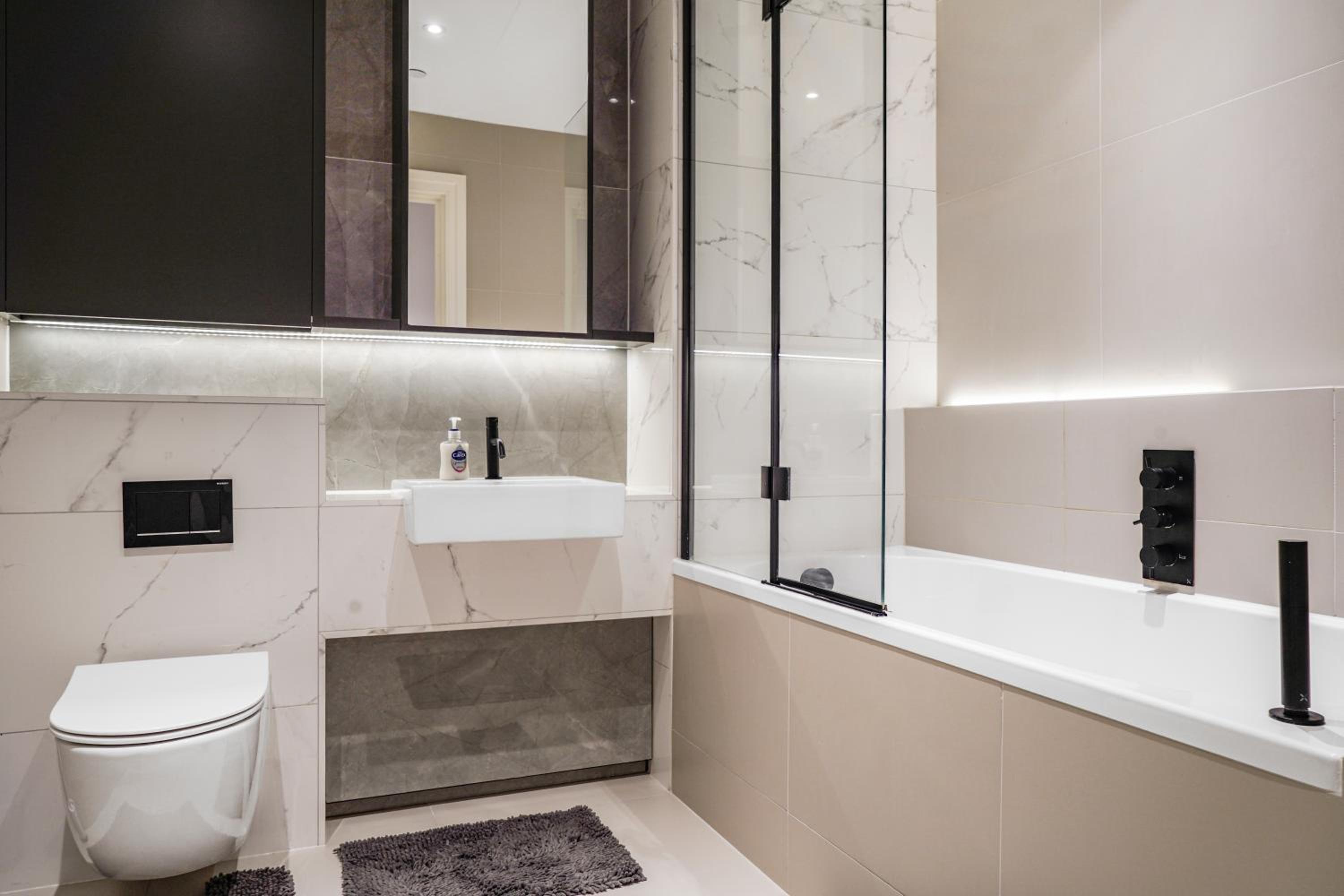 Utopian 3 bedroom Apartment Kilburn