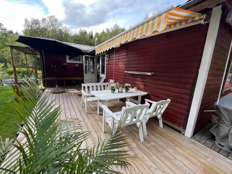 Hörby Äspinge Cosy Forrest Cabin view 4